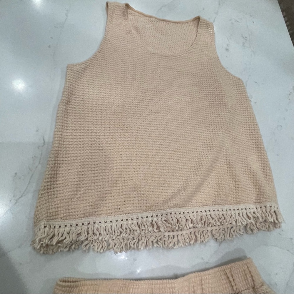 Amazon Beige Knit Fringe Tank and Shorts Set - Picture 7 of 15